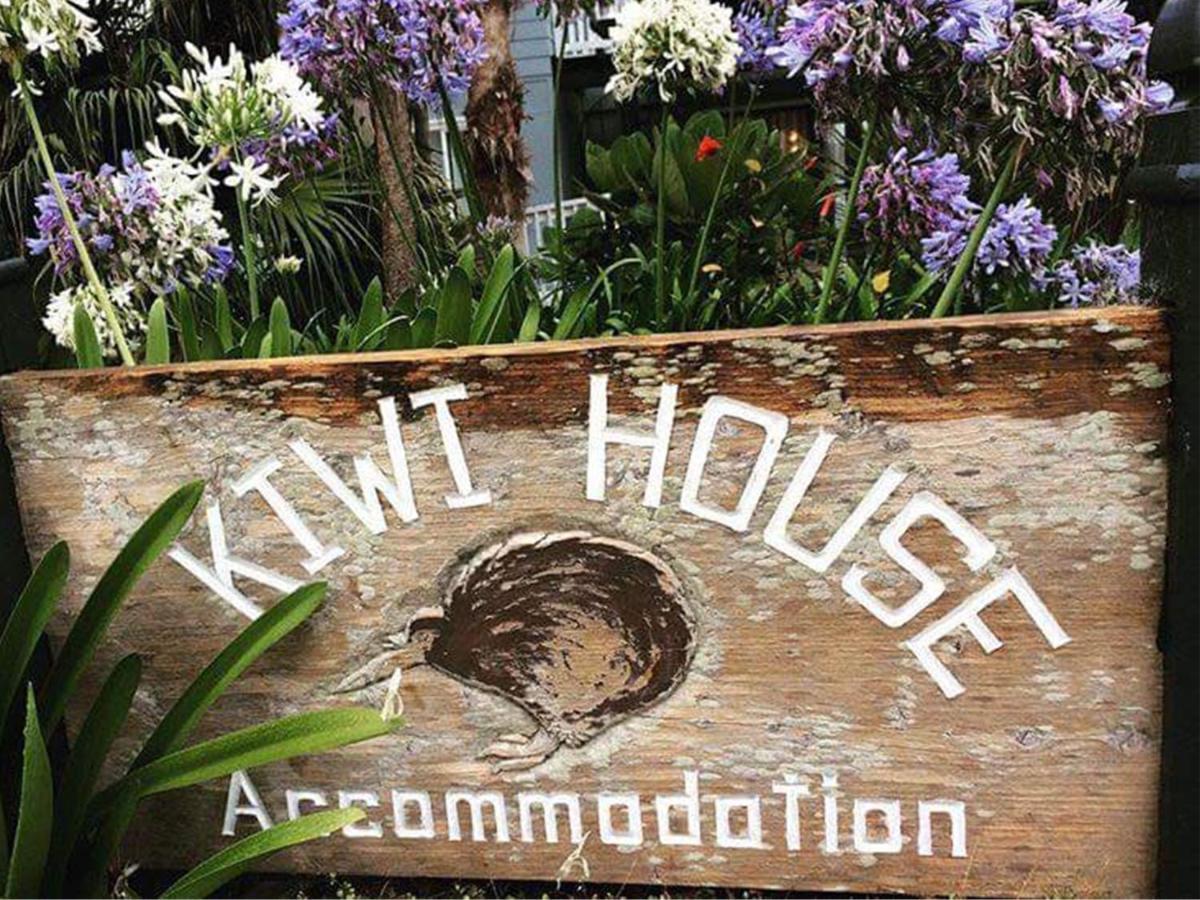 מלון Oneroa Kiwi House Waiheke מראה חיצוני תמונה